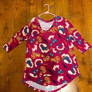 Latched Mama 3/4 Sleeve Scoop Neck Nursing Top - pink - Medium